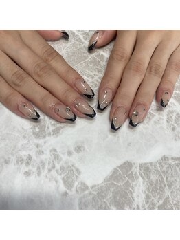 ビビ(VIVI)/カラーフレンチネイル