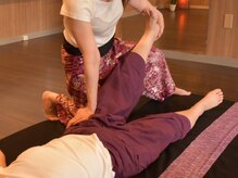 タイ式本舗/タイ古式マッサージ(足浴付)