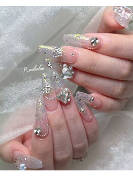 アール ネイルサロン/チップ長さだし