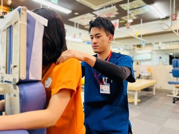 ヒーリングハンド 本町院/首肩こり腰痛反り腰骨盤