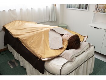 シャングリラ(Shangri-la)/生育光線ドームで全身の細胞活性