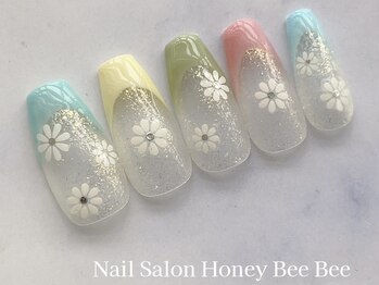ハニービービー(Honey Bee Bee)/パステルフラワーフレンチネイル