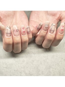 フレイズラピス(FRASE Lapis)/落書きネイル