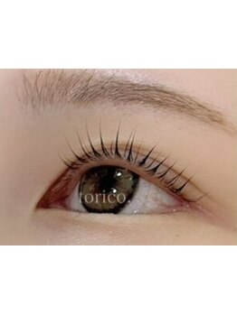 ナチュラル上品な目元にしたい