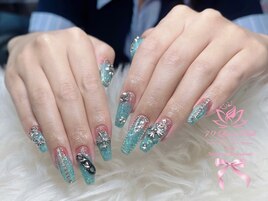 持ち込みデザイン◎つけ放題