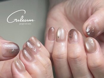 クルム(Guleum)の写真/【パラジェル】短い爪でも洗練された美しさ＊ショートネイルが映える大人ニュアンスはGuleumへ♪