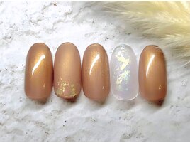 大人マットベージュネイル