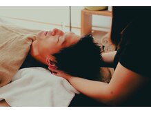 おやすみ処(OYASUMI処)の雰囲気（ヘッドスパは男女利用可。頭のむくみを水だし×小顔効果）