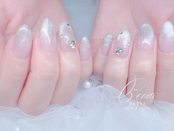 レビア(REVIA)/