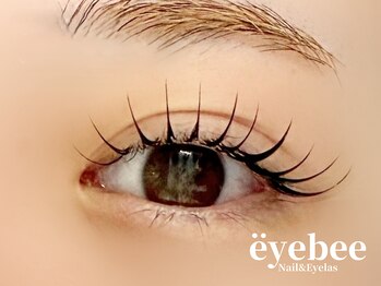 アイビー(eyebee)の写真/自まつ毛が少ない/短い/細いそんなお悩みに ☆次世代まつ毛パーマ《&Healthy》でまつ毛を傷めず束感まつ毛!