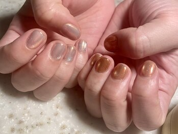 エムスラッシュ ネイル 新百合ヶ丘店(M.SLASH)/マグネットミラーネイル