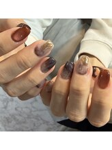 クレセント アイアンドネイル 表参道(Crescent Eye&Nail)/