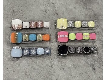 グリッター(GLITTER)/青山限定6,7月フット定額アート