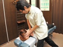 エスクローバーカイロプラクティックスオフィス/【施術中】