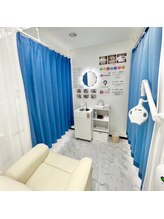 ホワイトニングショップ 岐阜駅前/【店内1】半個室になっています