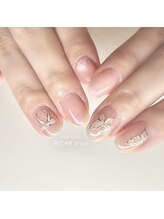 リッシュ トロワ(RICHE trois)/蝶々オーロラネイル！