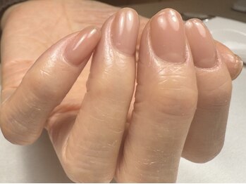サロンミー(salon Mii)の写真/美爪を育てる専門サロン♪ナチュラルな美しさをあなたの指先に◎ワンカラーなどのナチュラルネイルも叶う＊