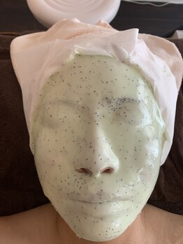 カリスティ(CHARIS.T)/美白と毛穴引き締めパック