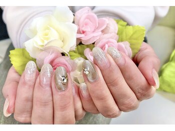 ディーネイル 京橋(D-nail)/立和名/ポイントマグネット☆
