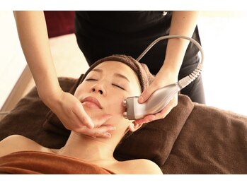 サロン ド プレシャス(Salon de Precious)/ラジオ波フェイシャル小顔リンパ