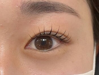アイラッシュリアン(eyelash Lien)/ナチュラルまつげパーマで透明感