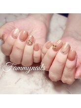 ファミーネイルズ(Fammy nails)/