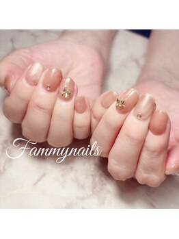 ファミーネイルズ(Fammy nails)/