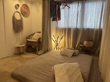 マリ 相模原(Mali)/海外に来たかの様な施術スペース