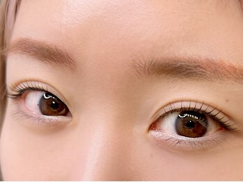 セラン 宇都宮(serun)の写真/まつ毛パーマで可愛さ倍増♪栄養を補うトリートメントで、うるおいに満ちた可愛い目元へ◎