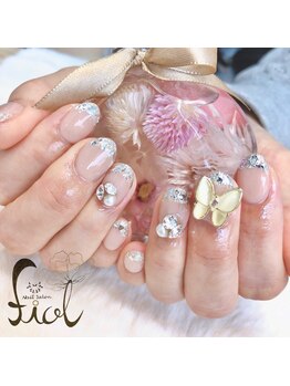 リリー(Lily)/ガラスフレンチ＆蝶々パーツ