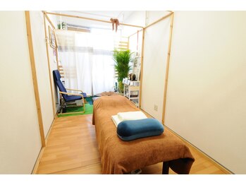 整体屋神崎/店内