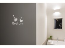 グローアップ(Glow up)/お手洗い