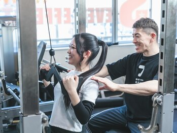 セブンエフェクトジム(SEVEN EFFECT GYM)の写真/【口コミ4.8!】期間限定◆19周年記念◆口コミのご投稿でパーソナル60分体験3,300→0円キャンペーン実施中★