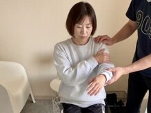 スタジオ909/手　腕のしびれ