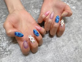 個性派デザインネイル