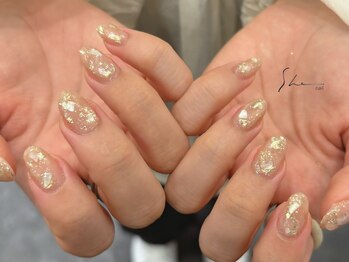 シー(SHE)/キラキラネイル