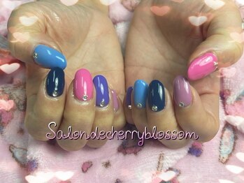 サロンドチェリーブロッサム(Salon de Cherryblossom)/