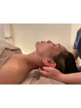 首・肩のつらさを改善したい