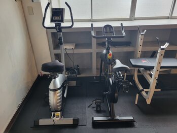 クク(KUKU)/エアロバイクで有酸素♪