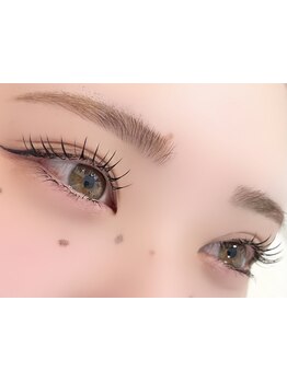 ナチュラル上品な目元にしたい