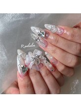 アール ネイルサロン/チップ長さだし