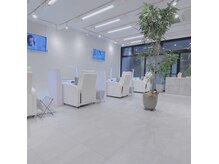 ヒルズ 原宿(Hills Harajuku)の雰囲気（原宿駅徒歩5分／地下1階）