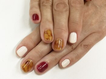 ネイルサロン ジュネイル(NAIL SALON JUNAIL)/べっ甲×ボルドー
