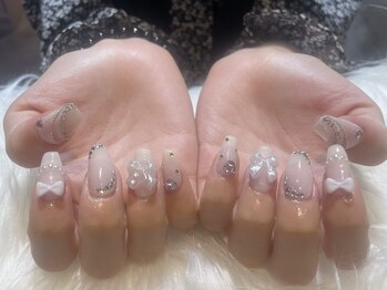 ザ コースト バイ ネオリーブ(The coast by neolive)/ゴテゴテネイル　担当:星