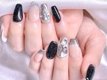 エムズ ネイルサロン(M2)/長さだしラメフレンチ埋め尽くし