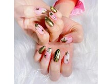 ジョリ チュン(JOLIE TRUONG)