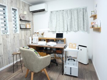 【サロン内観】