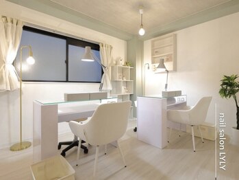 リリー ホリエネイル(LYLY HORIE nail)