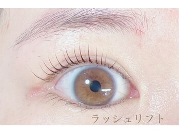 アイフィル(Eye FILL)/ラッシュリフト