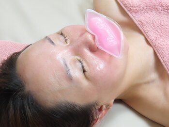 ロゼブランシュ(Rose Blanche)/ローマピンク、リップくすみ取り